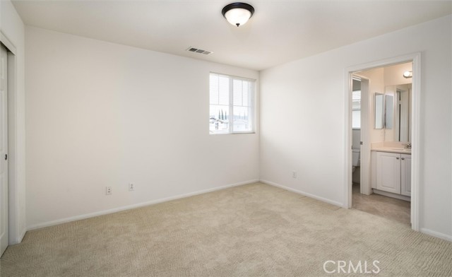 Image 30 of 75 For 33850 Sattui Street