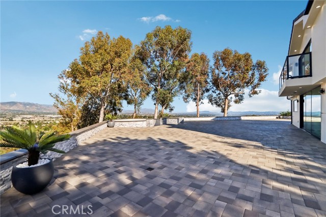 4 Bed Home for Sale in Granada Hills, California