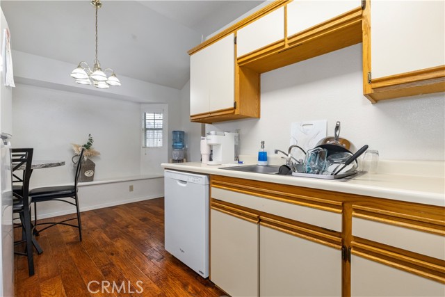 41 Thomas Court, Templeton CA: https://media.crmls.org/medias/57ab74d7-0639-45bc-99b0-195498a57df5.jpg