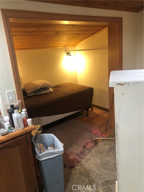 Detail Gallery Image 16 of 31 For 9112 Torrey Pines Rd, Forest Falls,  CA 92339 - 2 Beds | 2/1 Baths