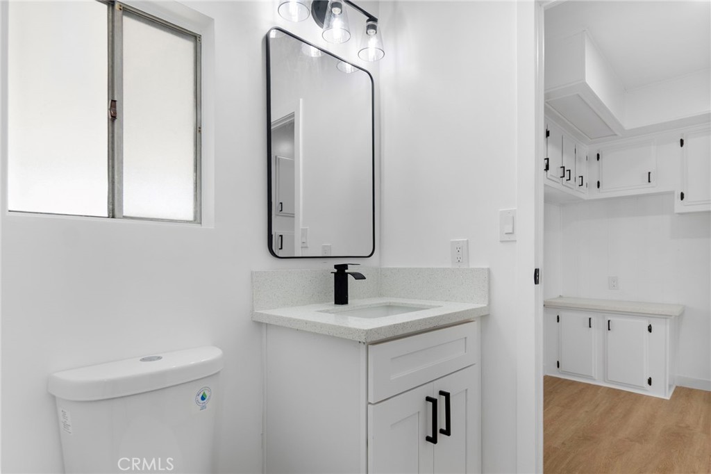 MLS #OC25240033 image #28