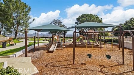 21 Plaza Modena, Lake Elsinore CA: https://media.crmls.org/medias/57ad08b9-10db-4943-a6c4-2d00f48944a0.jpg
