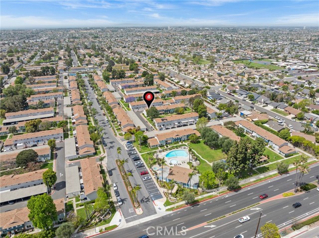 Detail Gallery Image 40 of 43 For 19796 Inverness Lane, Huntington Beach,  CA 92646 - 2 Beds | 2 Baths