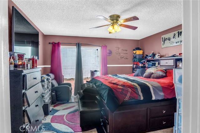 1137 Express Circle, Colton CA: https://media.crmls.org/medias/57ae199e-3312-4843-b6cc-ad39e140c79b.jpg