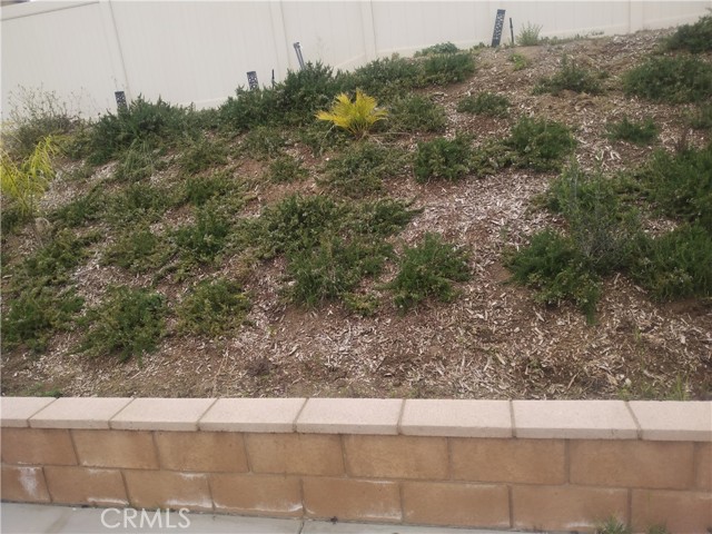 Detail Gallery Image 2 of 25 For 30594 the Vintage, Homeland,  CA 92548 - 3 Beds | 2/1 Baths