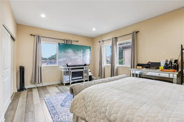 Detail Gallery Image 15 of 34 For 204 E 121st, Los Angeles,  CA 90061 - 5 Beds | 4 Baths