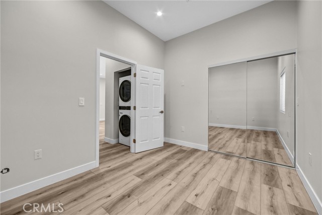Detail Gallery Image 11 of 21 For 9998 1/2 Louise Ave, Northridge,  CA 91325 - 2 Beds | 2 Baths