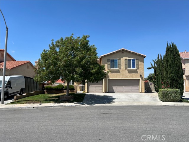 Detail Gallery Image 1 of 6 For 3609 Fern Ave, Palmdale,  CA 93550 - 4 Beds | 3 Baths