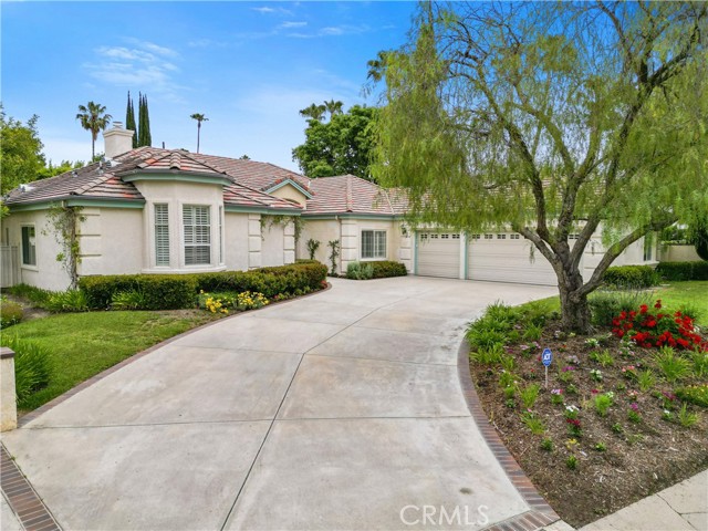 23301 Mariano Street photo 2
