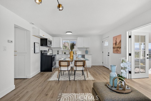 Detail Gallery Image 6 of 65 For 22700 Tamyran, Desert Hot Springs,  CA 92241 - 2 Beds | 1 Baths