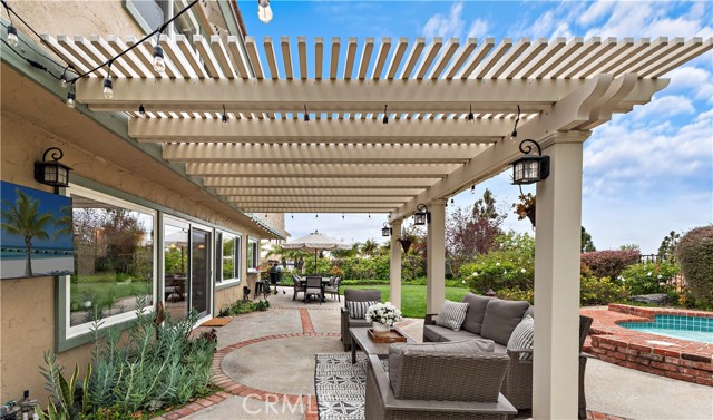 Detail Gallery Image 20 of 22 For 784 S Goldfinch, Anaheim Hills,  CA 92807 - 5 Beds | 3 Baths