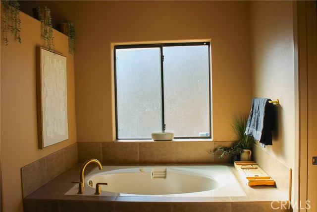 Detail Gallery Image 9 of 37 For 7525 Whitney Ave, Yucca Valley,  CA 92284 - 4 Beds | 2 Baths