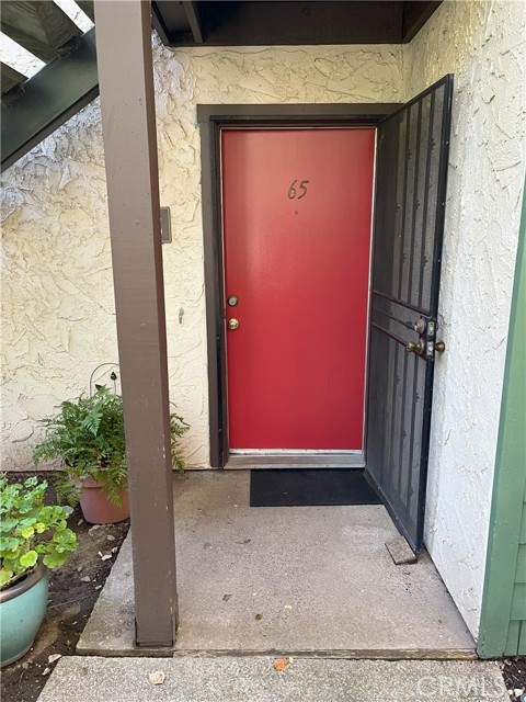 Detail Gallery Image 1 of 13 For 555 Vallombrosa Ave #65,  Chico,  CA 95926 - 2 Beds | 1 Baths