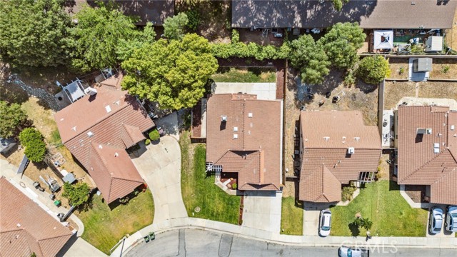 1422 Deborah Place, Beaumont CA: https://media.crmls.org/medias/57b478a8-51d7-4c25-a44d-92f56ab1d120.jpg