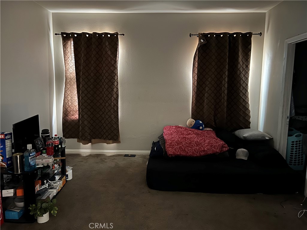 https://media.crmls.org/medias/57b6388d-5375-4328-bcd0-505014a0553a.jpg?preset=X-Large