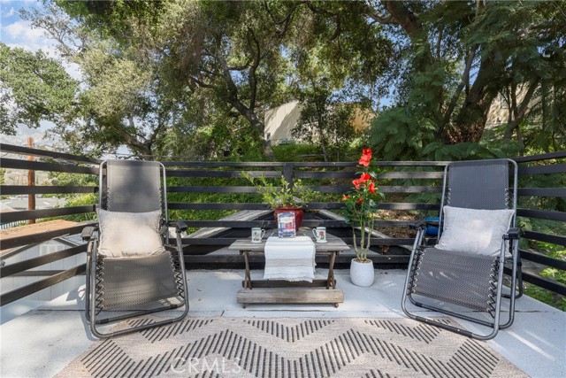 Detail Gallery Image 18 of 32 For 10799 Sherman Grove Ave #82,  Sunland,  CA 91040 - 1 Beds | 1 Baths