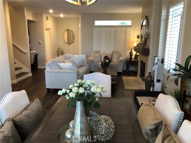 Detail Gallery Image 10 of 29 For 25530 Hemingway, Stevenson Ranch,  CA 91381 - 3 Beds | 3 Baths