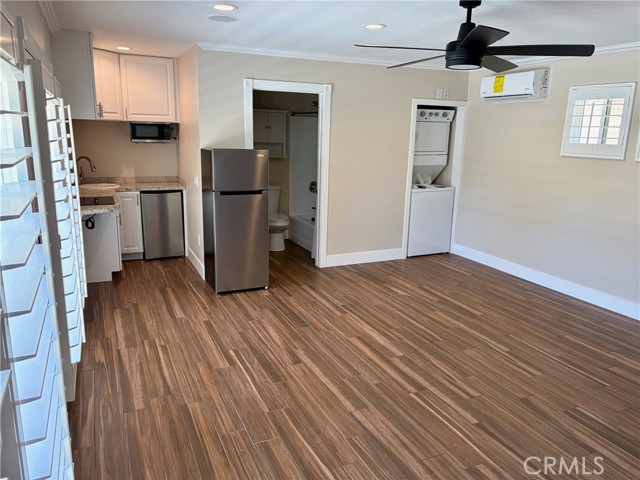 Image 1 of 16 For 23922 Conesgtoga Avenue