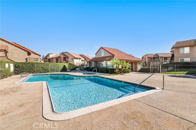 Detail Gallery Image 26 of 31 For 1549 Border Ave #G,  Corona,  CA 92882 - 1 Beds | 1 Baths
