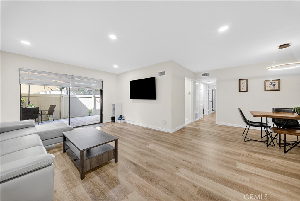 MLS #PW25215446 image #6