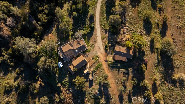 Detail Gallery Image 8 of 16 For 967 Bodfish Canyon, Bodfish,  CA 93205 - 4 Beds | 4 Baths