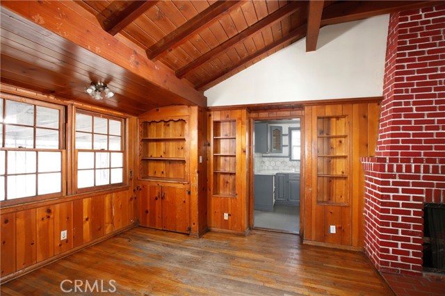 Detail Gallery Image 6 of 22 For 7339 Baird Ave, Reseda,  CA 91335 - 3 Beds | 1 Baths