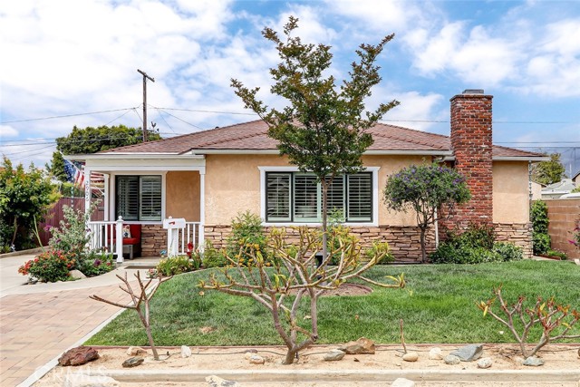 2906 Perkins Lane, Redondo Beach, California 90278, 4 Bedrooms Bedrooms, ,2 BathroomsBathrooms,Residential,Sold,Perkins,SB23084856