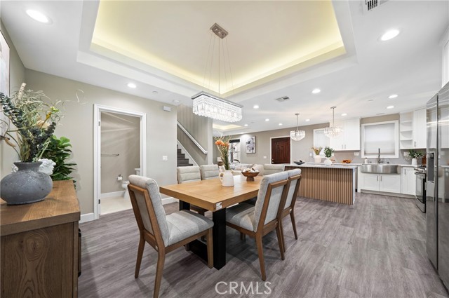 Detail Gallery Image 12 of 35 For 432 S Alhambra #E,  Monterey Park,  CA 91755 - 3 Beds | 3 Baths