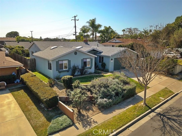 8402 Danbury Circle, Huntington Beach, CA 92646