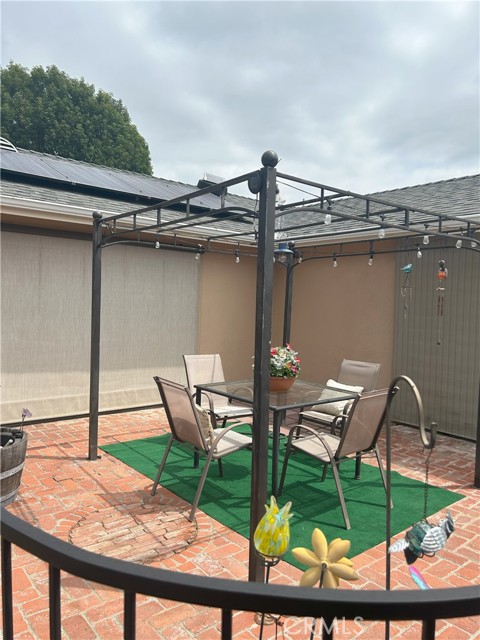 16624 Kelsloan Street, Van Nuys CA: https://media.crmls.org/medias/57bd1bce-81be-4aa0-b77b-97279f4ae3d2.jpg