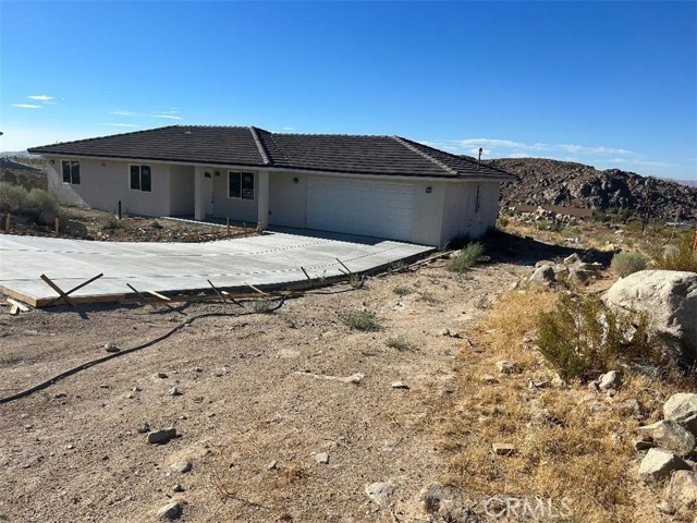 Detail Gallery Image 1 of 2 For 32226 Sapphire Rd, Lucerne Valley,  CA 92356 - 3 Beds | 2 Baths