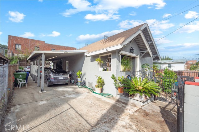 Detail Gallery Image 3 of 31 For 949 Hollins St, Los Angeles,  CA 90023 - 3 Beds | 1 Baths