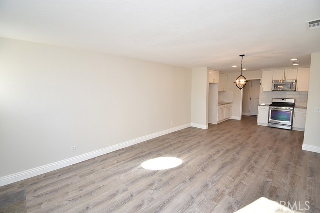 Detail Gallery Image 12 of 22 For 7368 Greenhaven Ave #U34,  Rancho Cucamonga,  CA 91730 - 4 Beds | 2/1 Baths