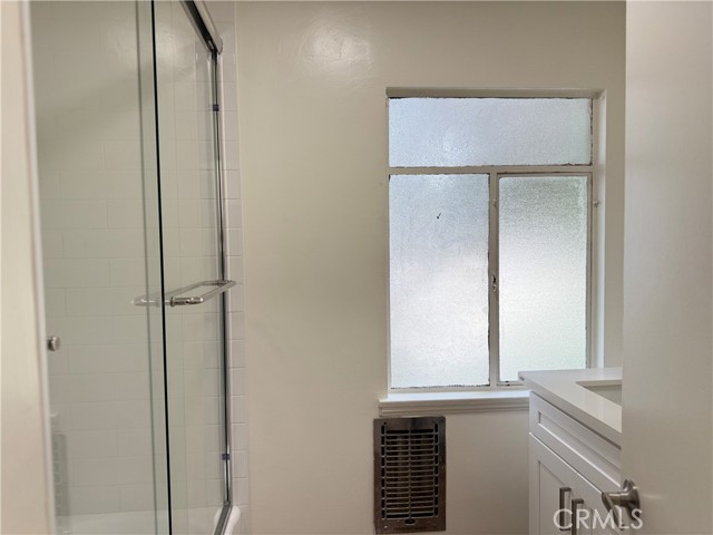2648 23rd Street, Santa Monica CA: https://media.crmls.org/medias/57beed6f-fa1a-4505-9a8b-6f28263550e7.jpg