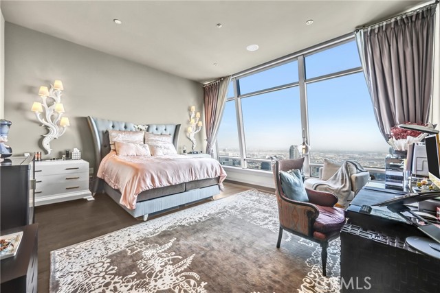 Detail Gallery Image 23 of 56 For 900 W Olympic Bld 50a,  Los Angeles,  CA 90015 - 3 Beds | 4 Baths