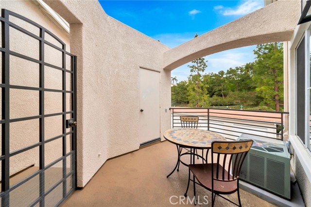 Detail Gallery Image 3 of 44 For 28747 La Triana, Laguna Niguel,  CA 92677 - 2 Beds | 2 Baths