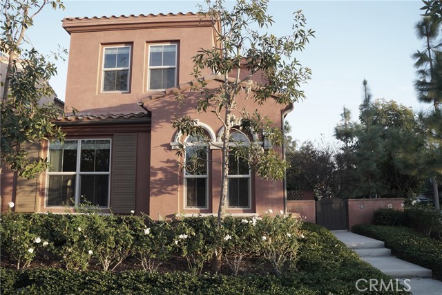 50 White Sage Irvine, California Fabulous Detached 3bed, 2.5bath, Attached Garages, corner unit allows for lots of natural light and privacy! This home is conveniently located across the street from a beautiful park and playground. Interior living space features an intimate Study/Office, Gourmet Kitchen with Stainless Steel Appliances, Dining area and a Living Room with a Cozy Fireplace. Master Suite w/walk-in closet, over sized shower, tub & dual vanities. 2 additional bedrooms and full bath is also located on the 2nd level. The beauty of this home is the French door that opens up to the Sunny, Wrap Around Patio where you can enjoy your morning coffee or BBQ. Easily accessible to shopping, 5 Fwy, 133 & the 241. Don't miss this Gorgeous home!!!