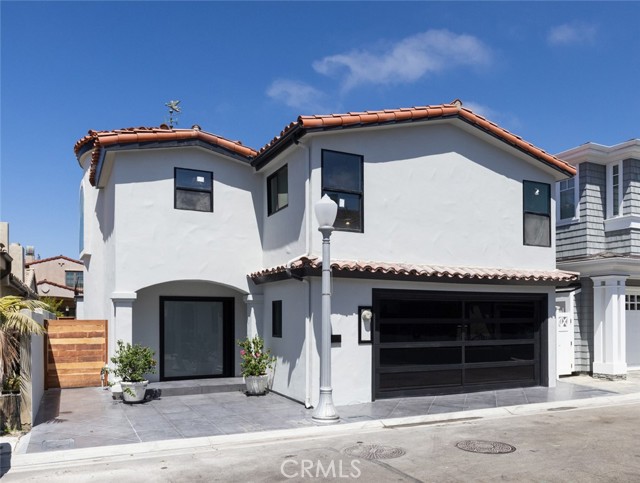 Detail Gallery Image 54 of 68 For 231 via Firenze, Newport Beach,  CA 92663 - 3 Beds | 3/1 Baths