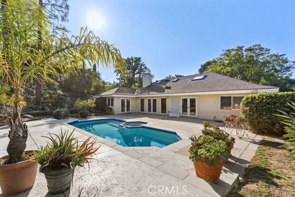 Detail Gallery Image 18 of 21 For 3150 Dona Maria Dr, Studio City,  CA 91604 - 3 Beds | 3 Baths