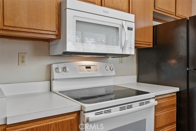 Detail Gallery Image 14 of 32 For 193 Tarocco, Irvine,  CA 92618 - 2 Beds | 2 Baths