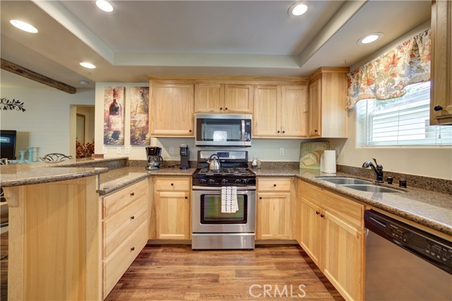 Detail Gallery Image 11 of 28 For 834 19th St, Paso Robles,  CA 93446 - 2 Beds | 2 Baths