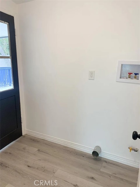 Detail Gallery Image 11 of 24 For 430 Terrill Ave, Los Angeles,  CA 90042 - 3 Beds | 2 Baths