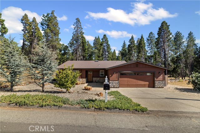 Detail Gallery Image 3 of 41 For 13770 West Park Drive, Magalia,  CA 95954 - 2 Beds | 2 Baths