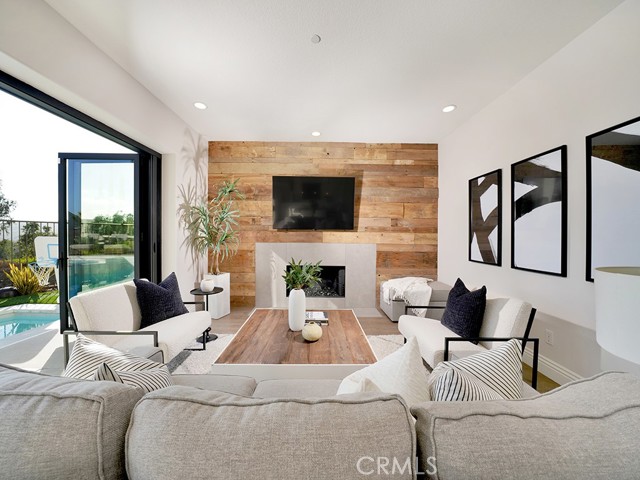 Detail Gallery Image 10 of 74 For 400 Camino Bandera, San Clemente,  CA 92673 - 5 Beds | 4/1 Baths