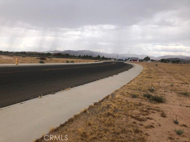 0 Headquarters Drive, Apple Valley, California 92307, ,Land,For Sale,0 Headquarters Drive,CRPW23155964