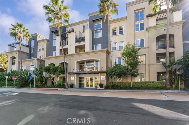 2380 Scholarship, Irvine CA: https://media.crmls.org/medias/57c4c97b-7485-4563-8ba7-d44b23474457.jpg