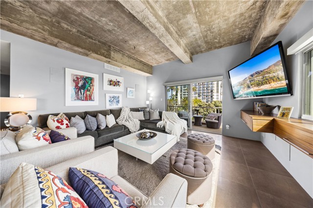 Detail Gallery Image 38 of 67 For 101 California Ave #301,  Santa Monica,  CA 90403 - 2 Beds | 2 Baths