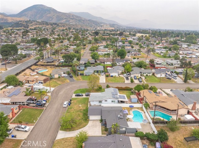 Detail Gallery Image 37 of 43 For 25459 33rd, San Bernardino,  CA 92404 - 3 Beds | 2 Baths