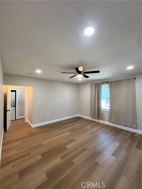 Detail Gallery Image 14 of 28 For 1904 E 2nd #B,  Long Beach,  CA 90802 - 2 Beds | 1 Baths