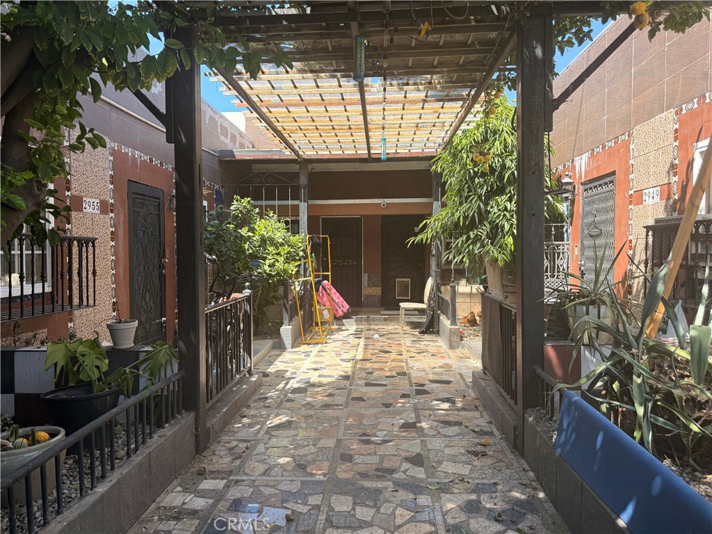 Quadruplex at 2949 S Harcourt